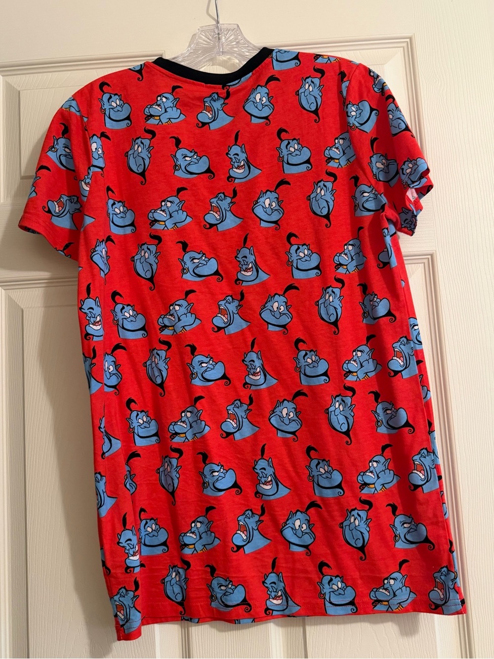 Cakeworthy Disney’s Aladdin Genie AOP T-Shirt (M) - Picture 4 of 4